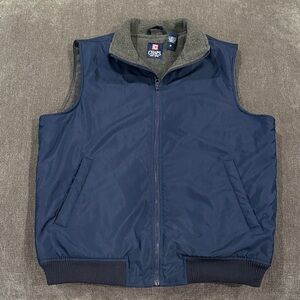 Chaps Men's Navy and Charcoal Vest